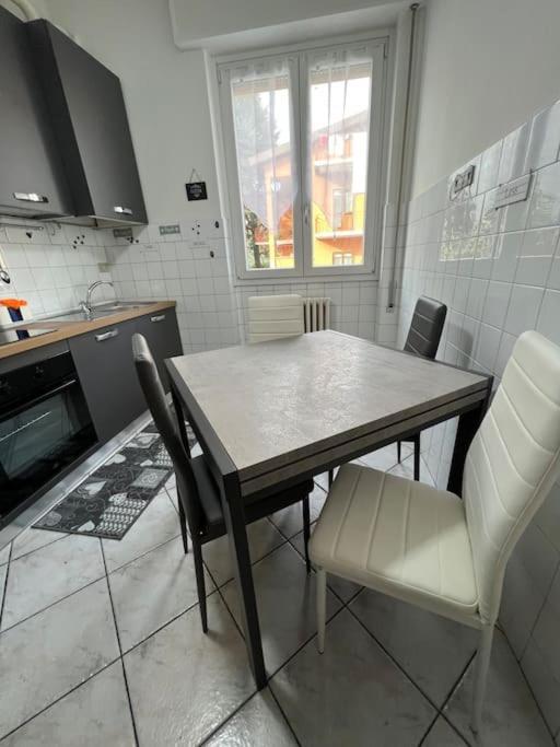 Orio Relax 24H Airport 1 - 3 Minute From Arrival By Bus Apartment แบร์กาโม ภายนอก รูปภาพ